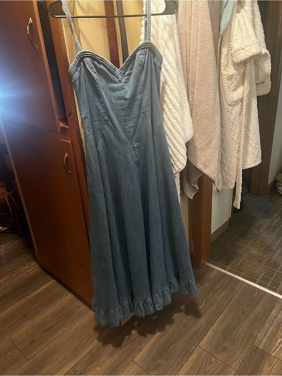 Free People Dresses & Skirts - Free People Soft Blue Denim Spaghetti Strap Maxi Dress